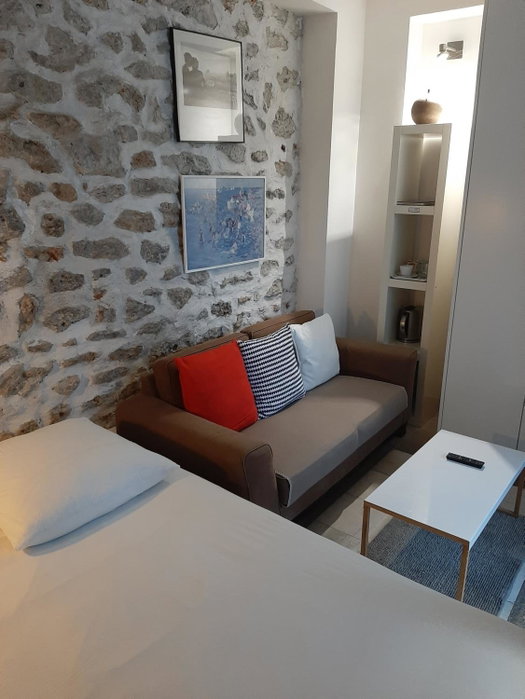 Villa des iris, Paris, France