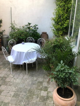 Villa des iris, Paris, France