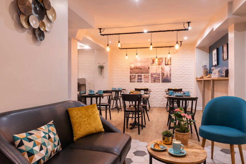 Hotel Terre Neuve, Paris, France
