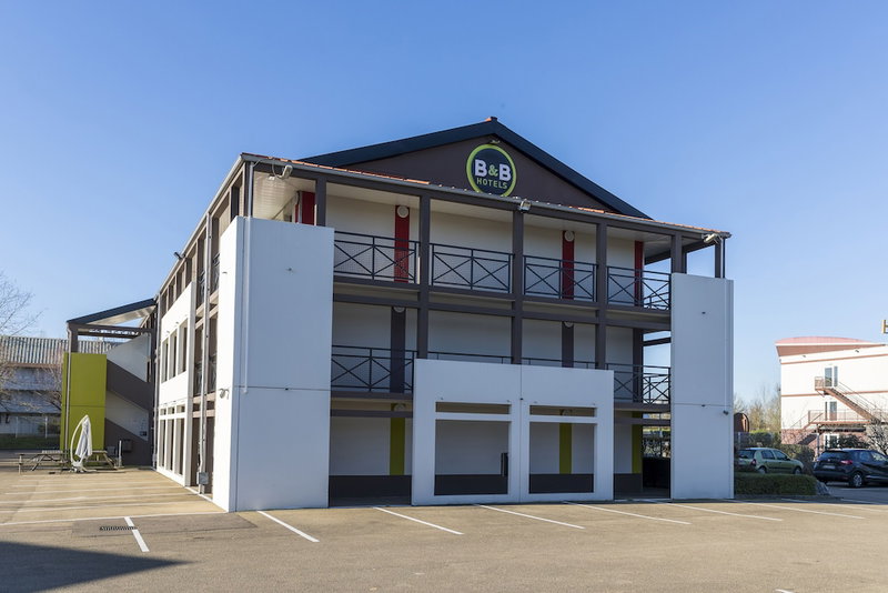 B&B HOTEL Auxerre Bourgogne, Moneteau, France