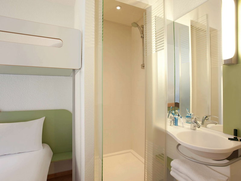 ibis budget Tours Nord, Tours, France