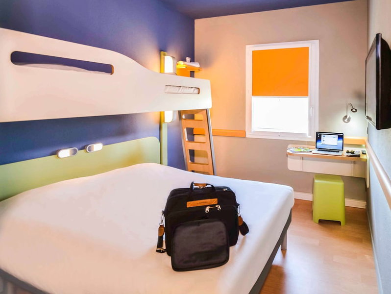 ibis budget Saint Martin de Crau Porte de Camargue, Saint-Martin-de-Crau, France