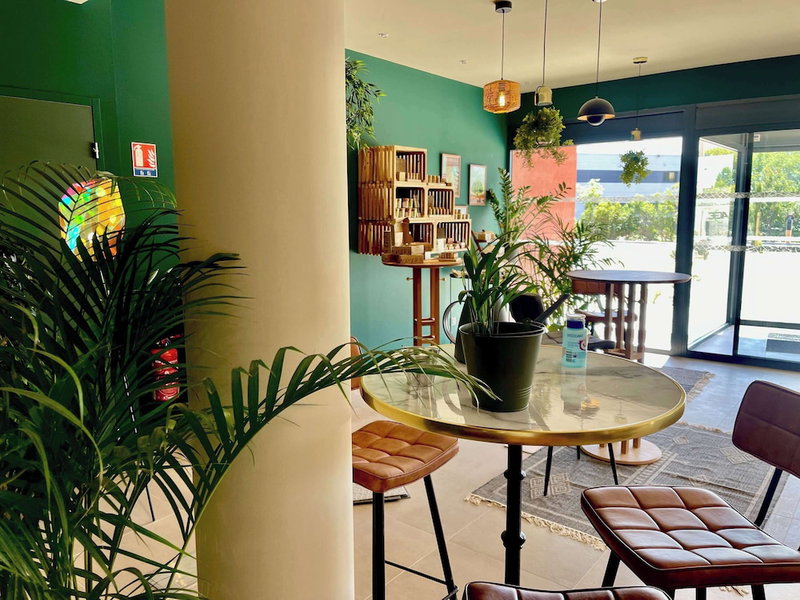 ibis budget Saint Martin de Crau Porte de Camargue, Saint-Martin-de-Crau, France