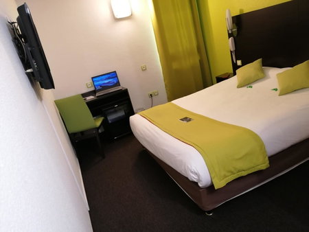 Enzo Hotels Vierzon by Kyriad Direct, Vierzon, France