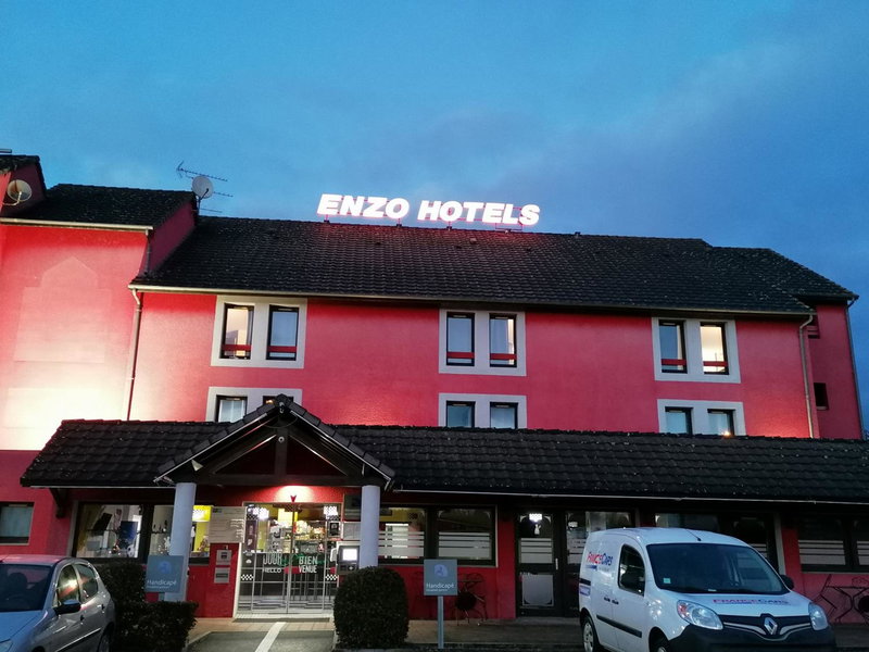 Enzo Hotels Vierzon by Kyriad Direct, Vierzon, France