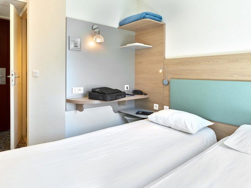 Hôtel REVOTEL Nancy Centre Gare et Congrès, Nancy, France