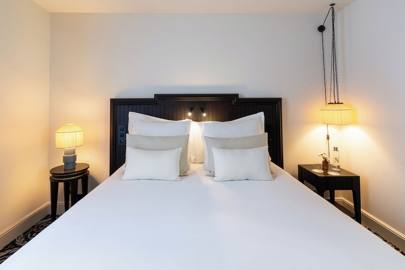 Hôtel & SPA Napoléon, Fontainebleau, Франция