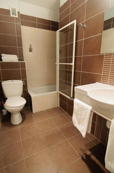 The Originals City, Hôtel Dau Ly, Lyon Est, Bron, France