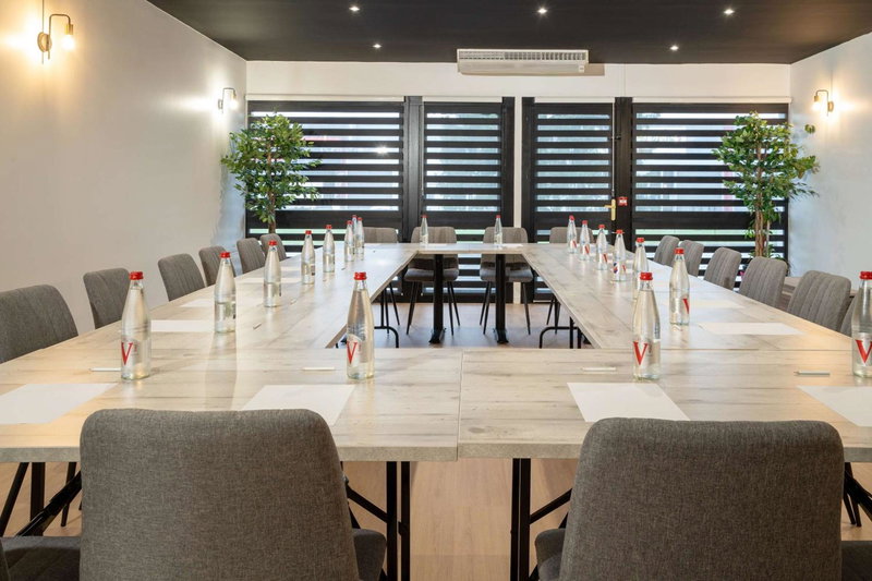 Sure Hotel by Best Western Rouvignies Valenciennes, Valenciennes, France