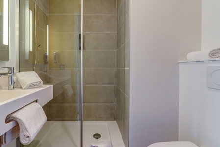 B&B HOTEL Dijon Valmy Toison d'Or, Dijon, France