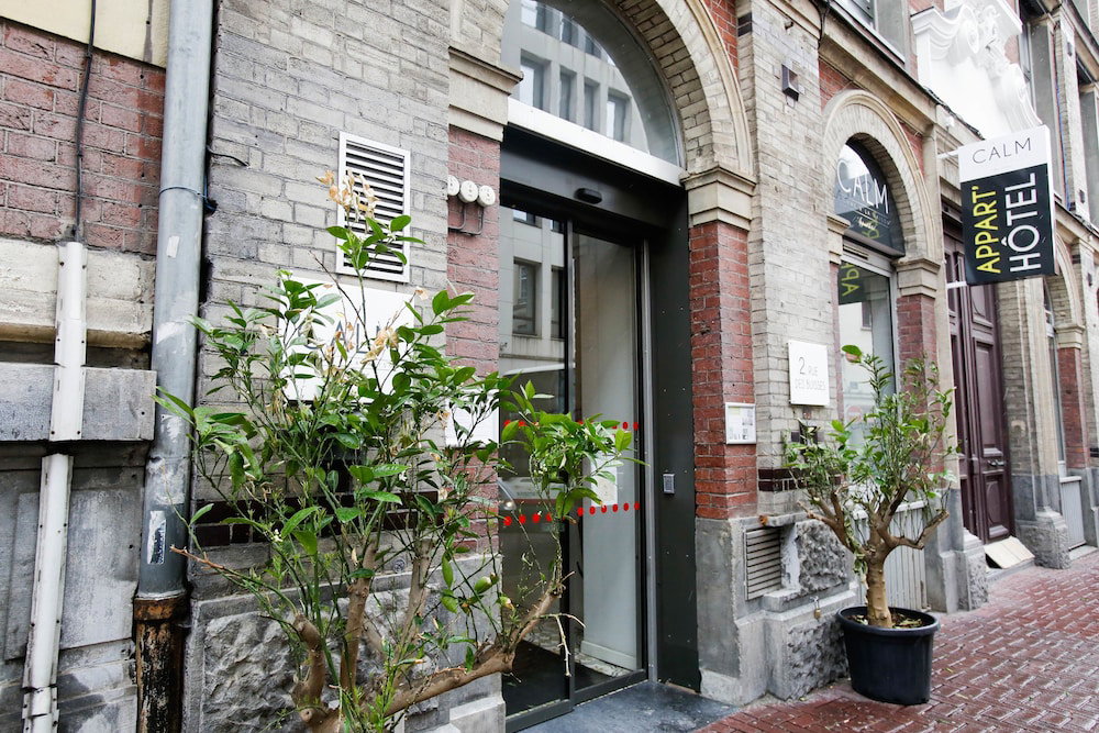 CALM Appart' & Hostel, France
