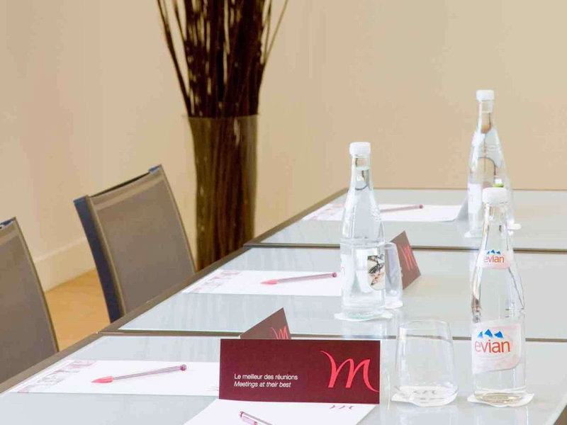 Mercure Aix-En-Provence Sainte-Victoire, Châteauneuf-le-Rouge, Francia
