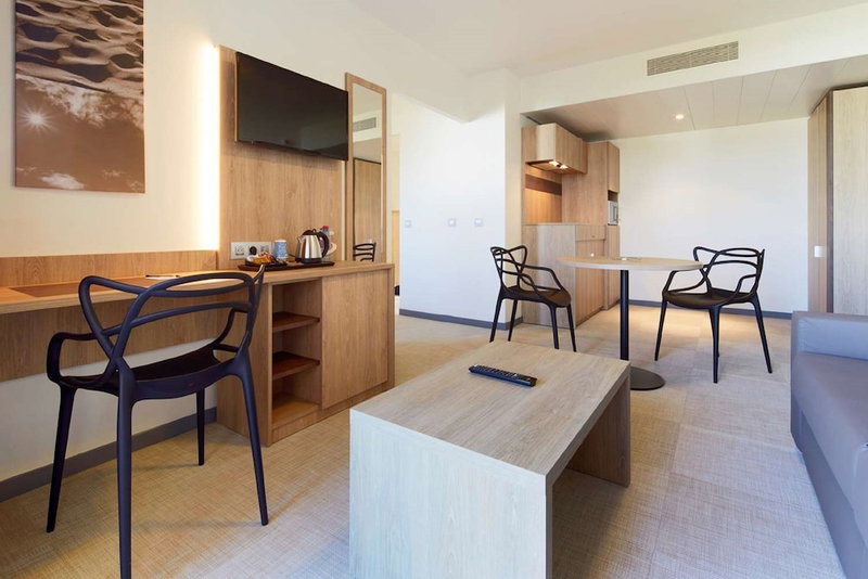 Kyriad Prestige Residence & Spa Cabourg - Dives-sur-Mer, Dives-sur-Mer, France
