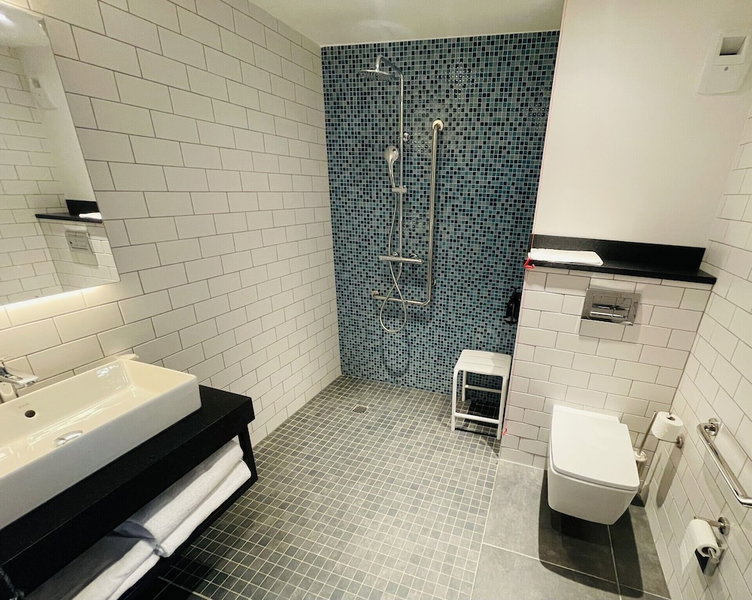 Holiday Inn Dijon Sud Longvic by IHG, Longvic, France