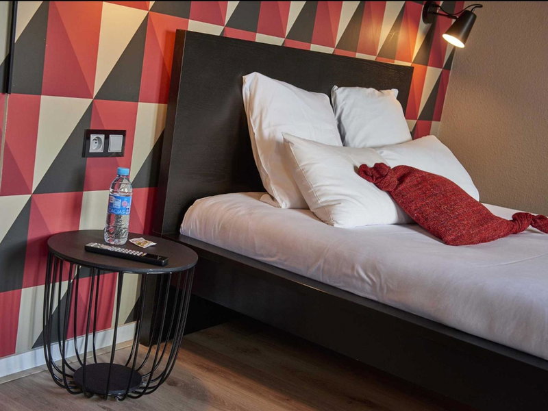 L'aparthoteL LhL, Dijon, France
