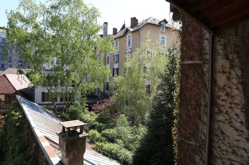 55 m2 Apart with big terrace in Annecy downtown, Annecy, France