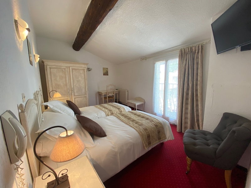 Hotel Porte de Camargue, Arles, France