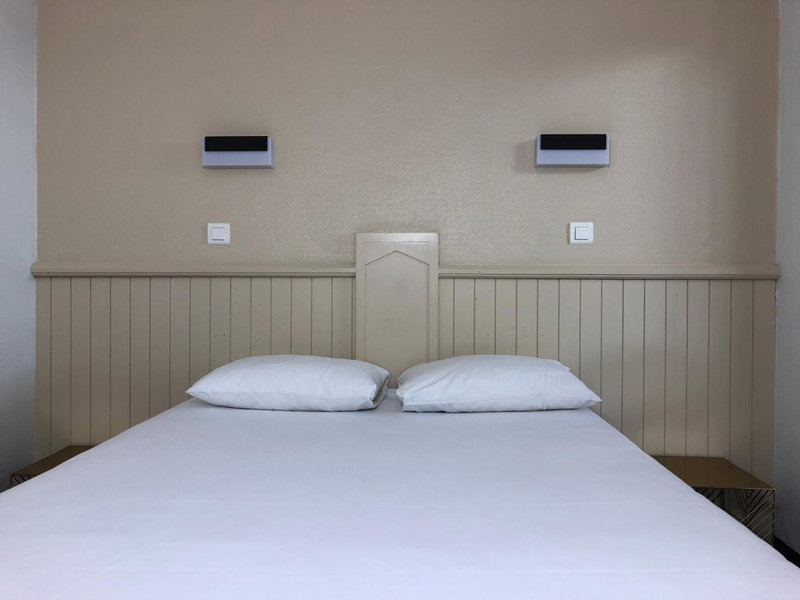 HALT HOTEL - Choisissez l'Hôtellerie Indépendante, Lattes, France