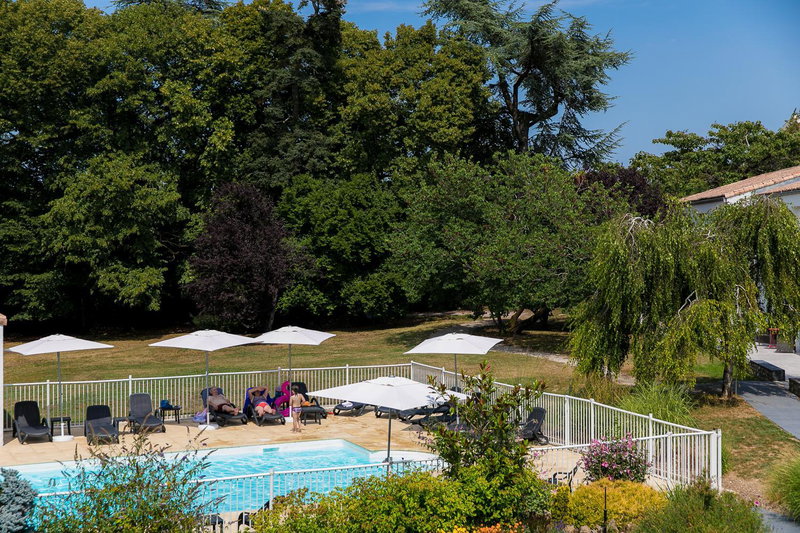 Logis LE RABELAIS Hôtel- Restaurant - SPA, Fontenay-le-Comte, France