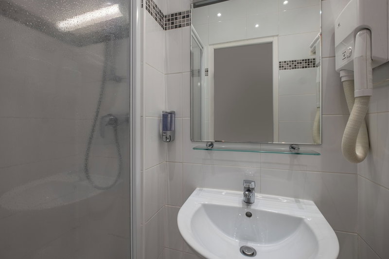 Hotel La Perle Montparnasse, Paris, France