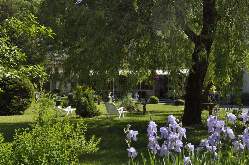 Hotel Du Parc - Manoir Du Baron Blanc, Faverges, France