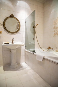 Hotel Du Parc - Manoir Du Baron Blanc, Faverges, France