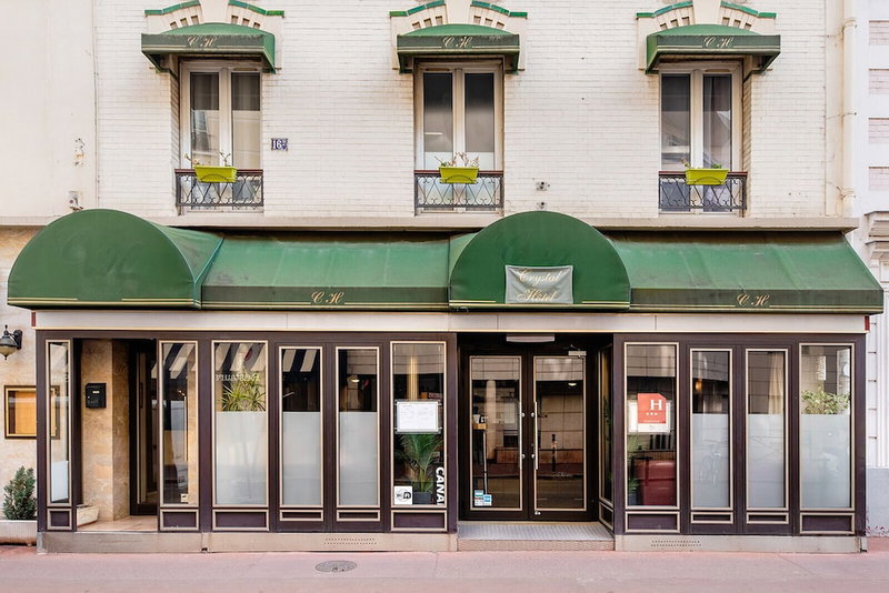 Crystal Hotel, Levallois-Perret, France