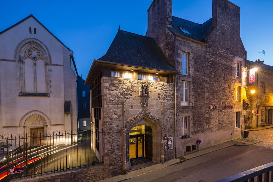 Hotel Arvor, Dinan, France