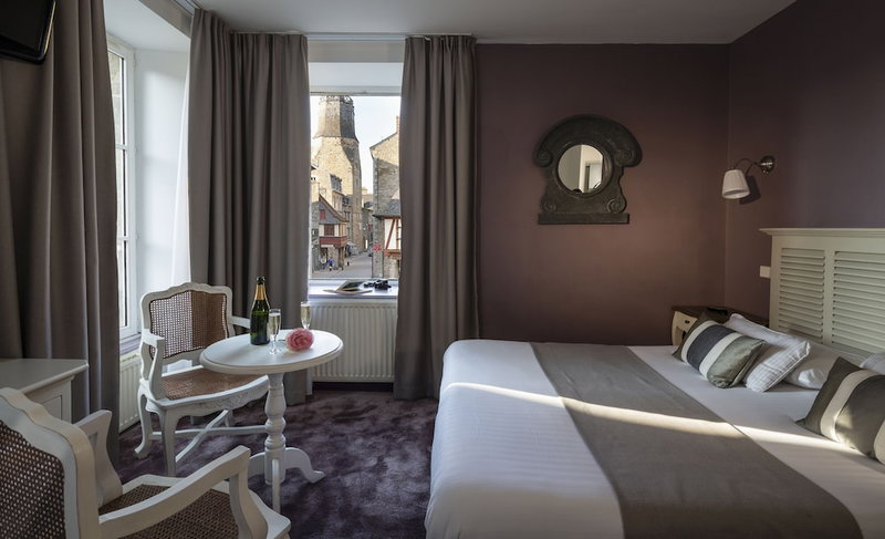 Hotel Arvor, Dinan, France