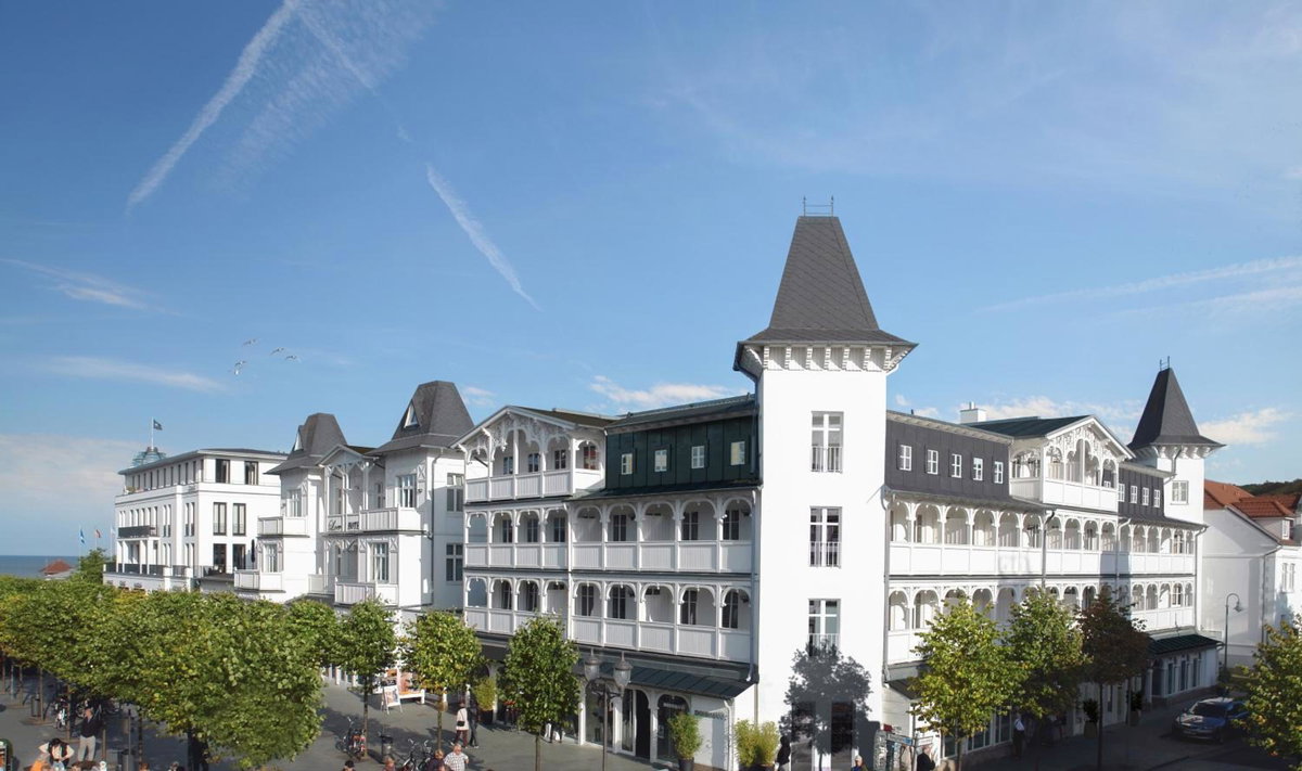 Hotel · LOEV - VELA Hotels, Binz