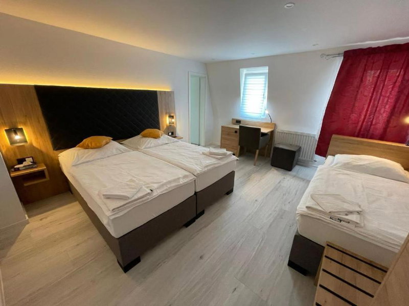 Hotel & Restaurant Bella Italia, Niederfell, Germany