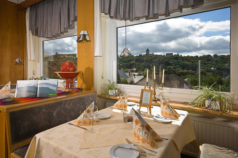 Hotel Burgblick, Thallichtenberg, Germany