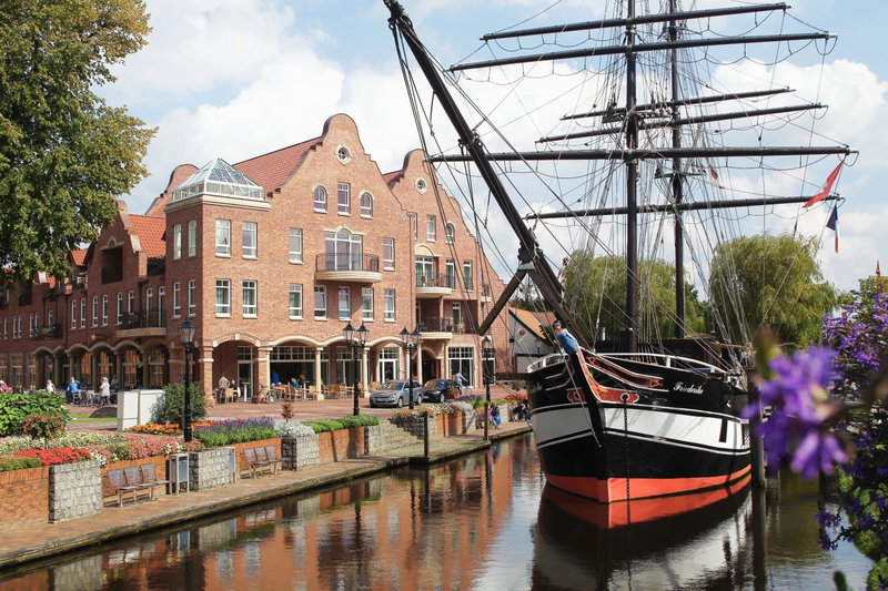 Arkadenhaus - Hotel Freiherr von Schwarzenberg, Papenburg, Germany