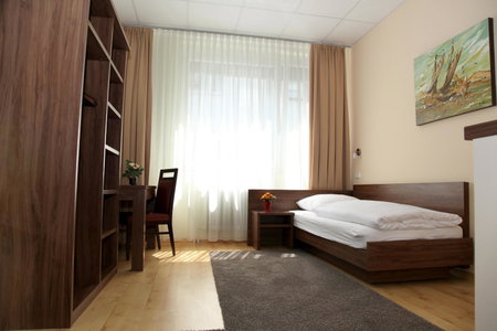 Hotel am Charlottenplatz, Esslingen, Alemania