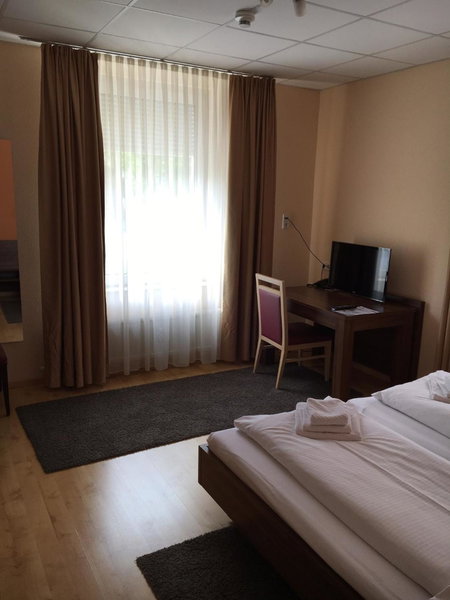 Hotel am Charlottenplatz, Esslingen, Alemania
