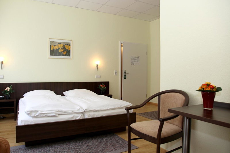 Hotel am Charlottenplatz, Esslingen, Alemania