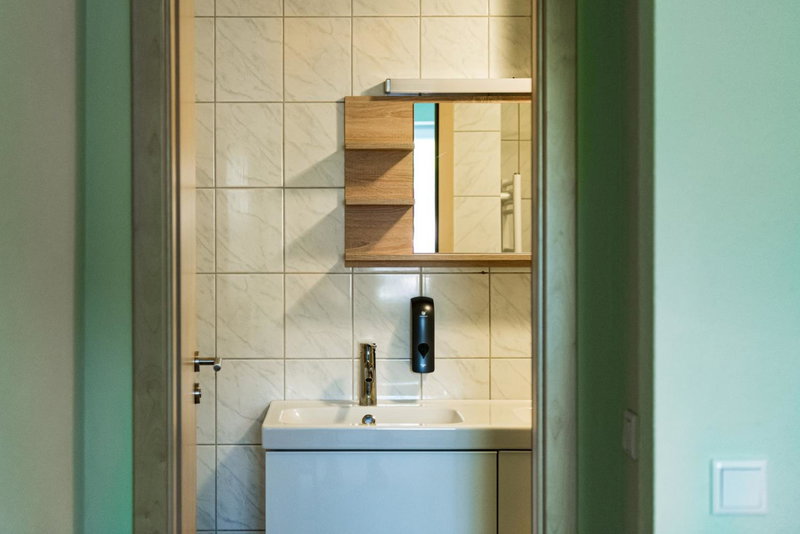 Hotel Check-Rhein - Self Check-in, Neuenburg am Rhein, Germany