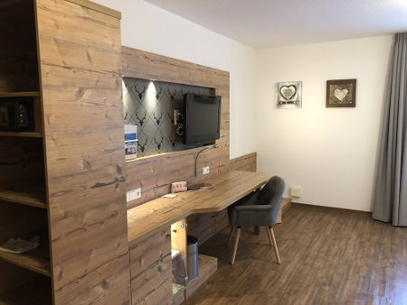 Landhotel Edelfinger Hof, Bad Mergentheim, Germany