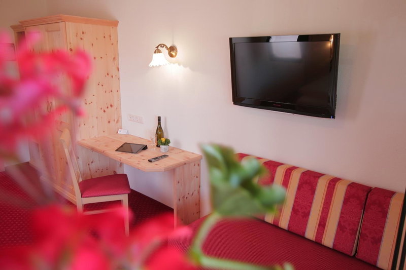 Pension Schweizerhaus Garni, Weyarn, Germany