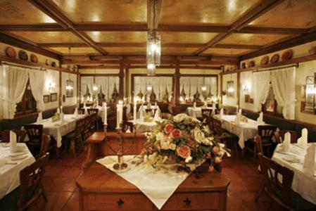 Hotel-Restaurant Esbach Hof, Kitzingen, Germany