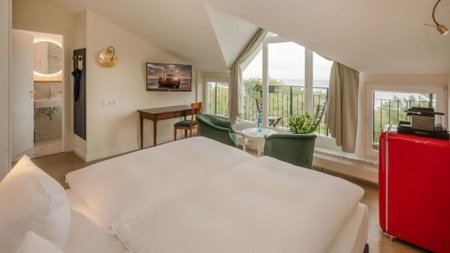 Strandhotel Heringsdorf mit Soleaußenpool 30 Grad, Heringsdorf, Germany