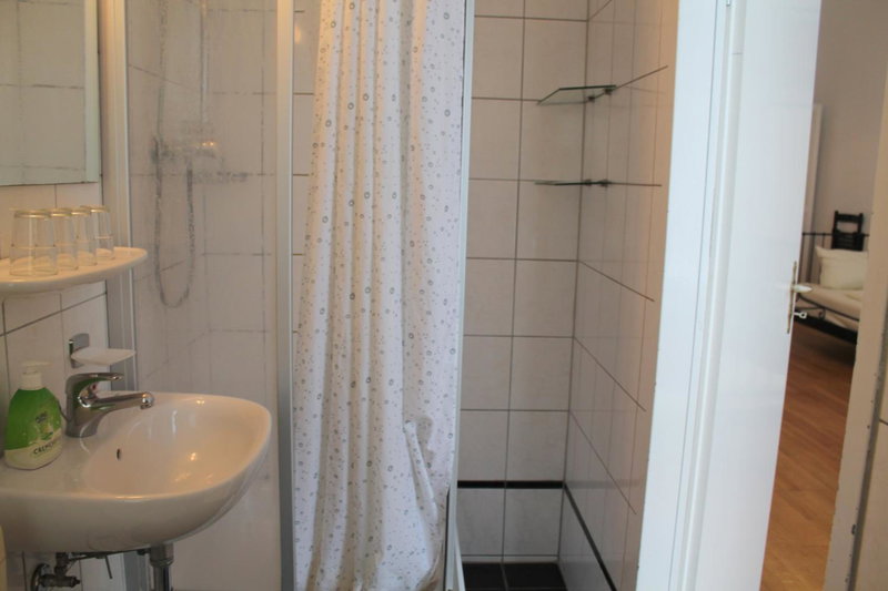 Hotel Pension Waizenegger am Kurfürstendamm, Wilmersdorf, Germany