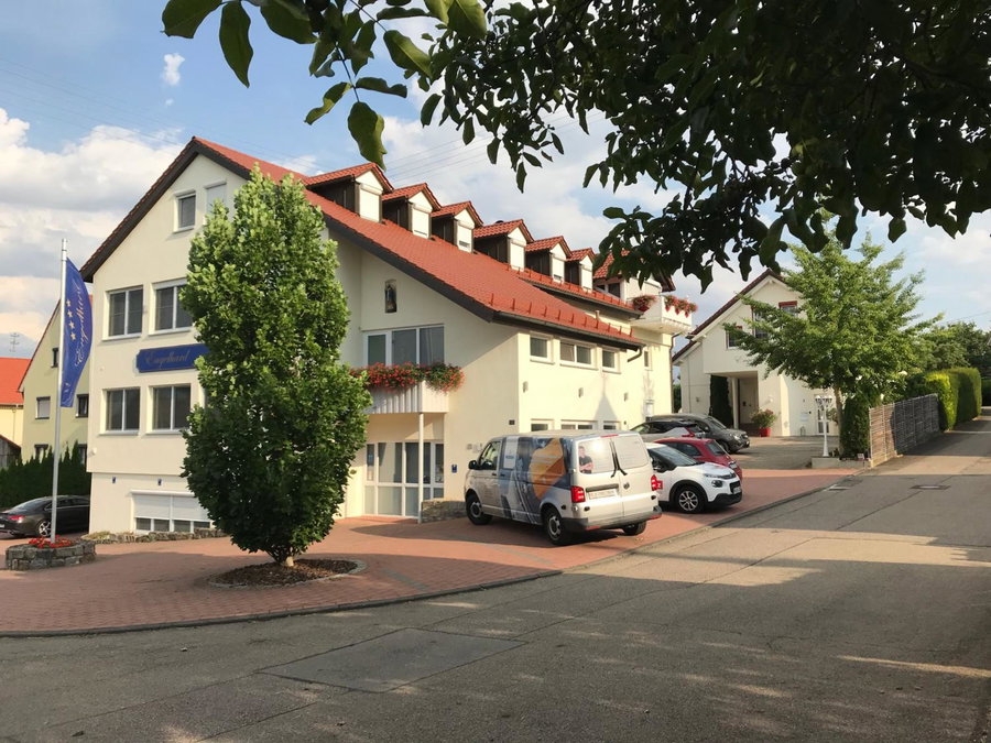 Engelhard Das Landhotel Garni, Kirchheim am Ries, Germany