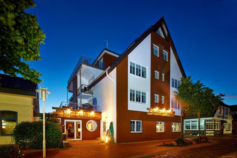 Bernstein-Hotel Bootshaus, Büsum, Germany