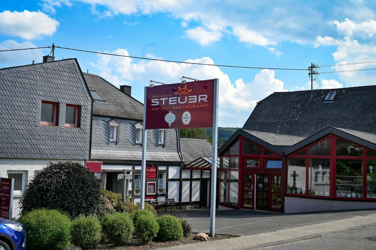 Hotel · Hotel Steuer, Allenbach