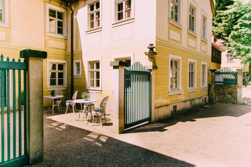 Villa Sorgenfrei und Restaurant Atelier Sanssouci, Radebeul, Germany