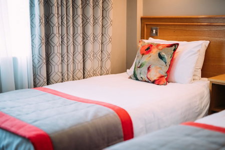 The Valley Hotel & Carriage Gardens, Fivemiletown, United Kingdom