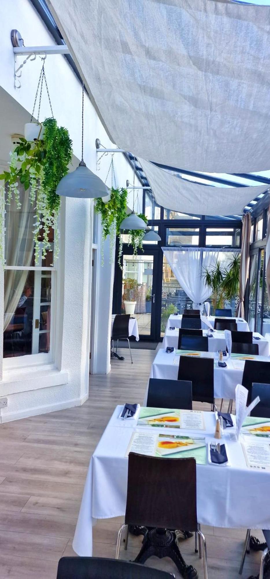 Hotel · Dukes Folly Hotel, Southport