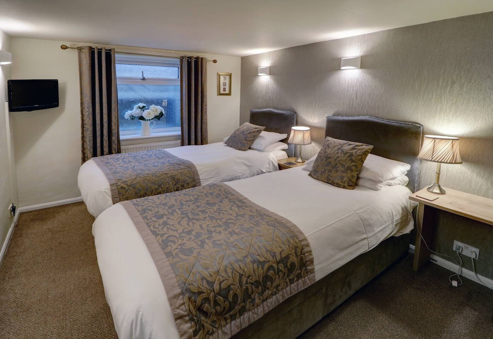 Hotel · Ye Olde Cheshire Cheese Inn, Hope Valley