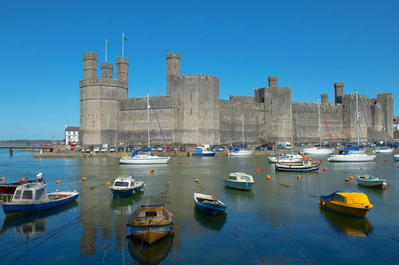 Victoria House Room Only Accommodation, Caernarfon, United Kingdom